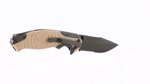 Smith & Wesson Military & Police Liner Lock Folding Knife Brown & Black Handle 360 View - image 7 from the video