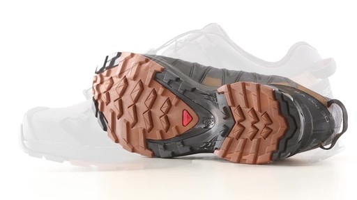 Salomon Men's XA Pro 3D V8 Waterproof Trail Shoes GORE-TEX - image 7 from the video
