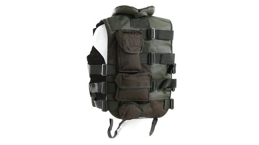 Mil-Tec Military-Style Tactical Vest 360 View - image 8 from the video