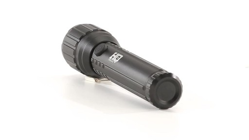 HQ ISSUE Pro Series Flashlight 650 Lumen 360 View - image 7 from the video