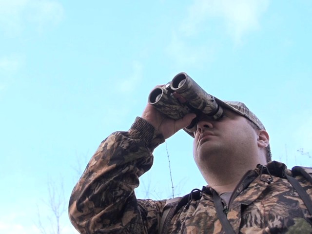 Brunton® Echo 10x42mm Binoculars - image 2 from the video