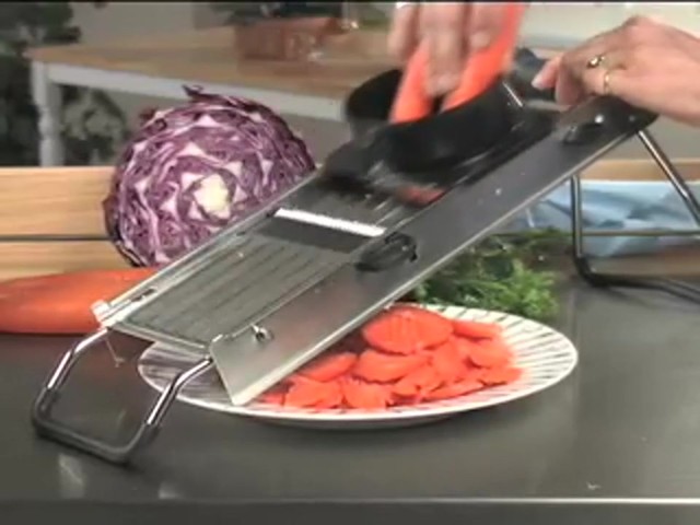Pro Series Mandoline - image 5 from the video