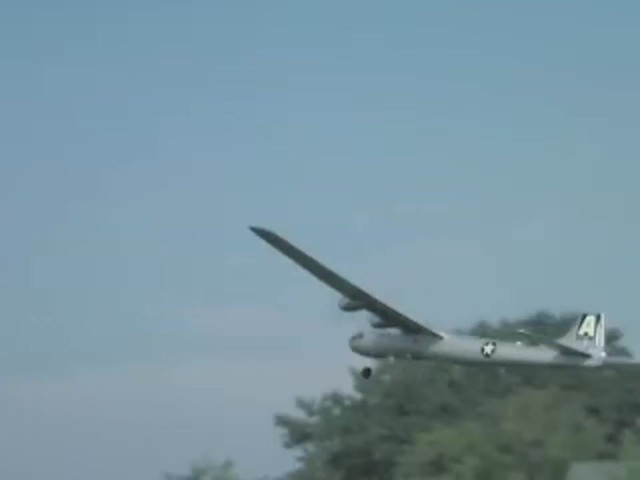 Replica B - 29 Superfortress RC Bomber - image 4 from the video