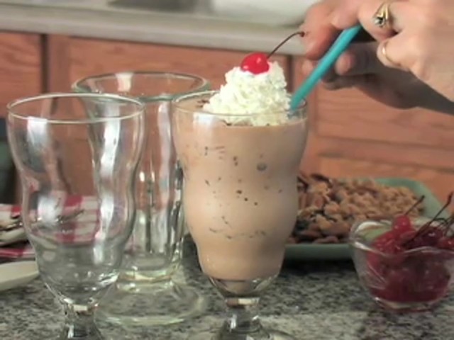 Sportsman&#153; Ice Cream Maker  - image 10 from the video