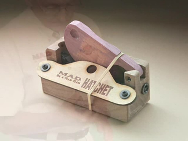 M.A.D.&reg; Hatchet&#153; Box Call  - image 4 from the video