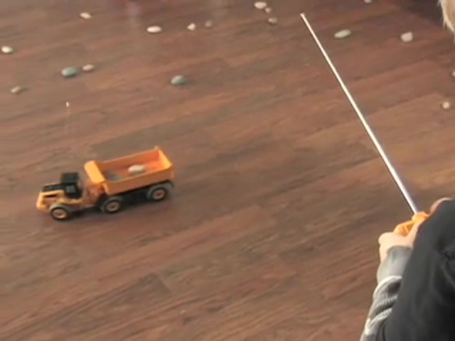 NKOK&reg; Radio - controlled Construction Vehicle - image 3 from the video