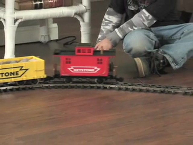 Keystone&#153; Express Limited Edition Train Set - image 5 from the video