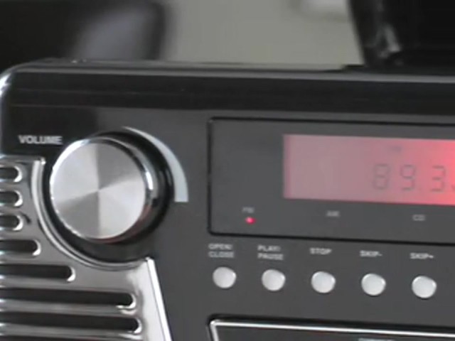 Memorex&reg; Retro 3 - in - 1 Stereo - image 10 from the video