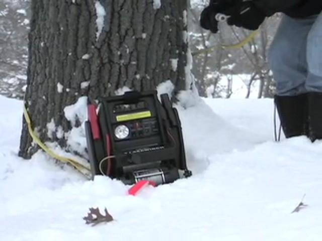 Polaris&reg; Versawinch Portable Recovery System Black - image 3 from the video