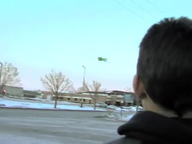 MicroGear&#153; Radio - controlled Flying Grasshopper - image 10 from the video