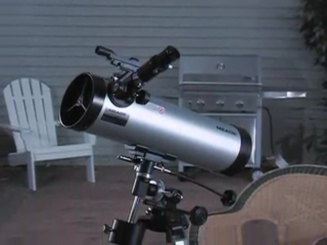 Meade 114EQ - ASTR Reflecting Telescope - image 1 from the video