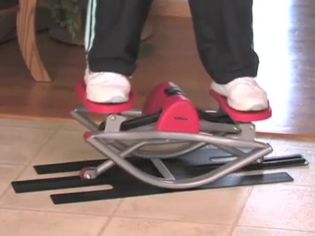 iBSlender Aerobic Stepper - image 5 from the video