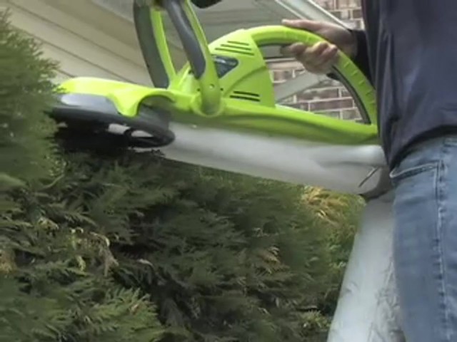 Garden Groom&reg; Collecting Power Hedge Trimmer - image 6 from the video