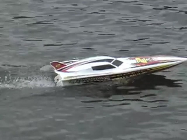 NKOK&reg; Hydrosonic&#153; Remote Controlled 28&quot; Super Speed Boat - image 4 from the video
