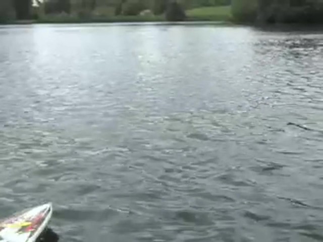 NKOK&reg; Hydrosonic&#153; Remote Controlled 28&quot; Super Speed Boat - image 6 from the video