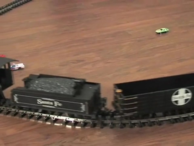 Limited Edition Santa Fe Die Cast Train Set - image 9 from the video