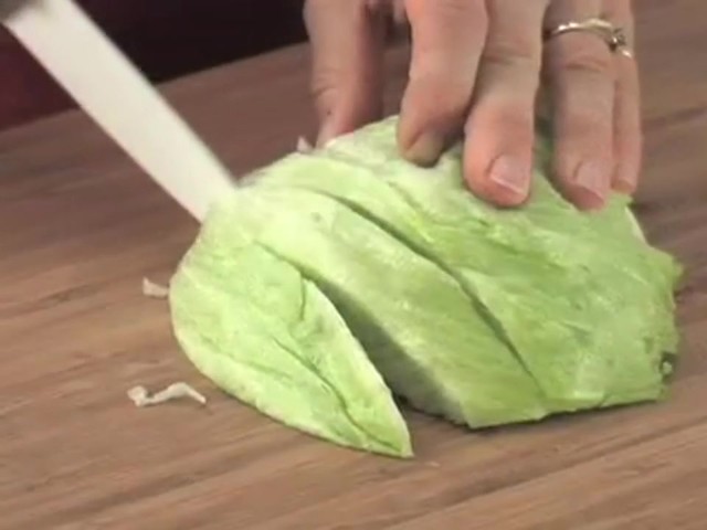 Ceramic Paring Knife - image 5 from the video