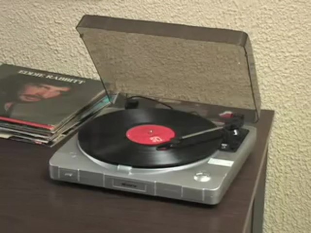 Memorex&reg; USB Turntable - image 1 from the video