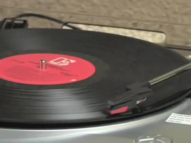 Memorex&reg; USB Turntable - image 3 from the video