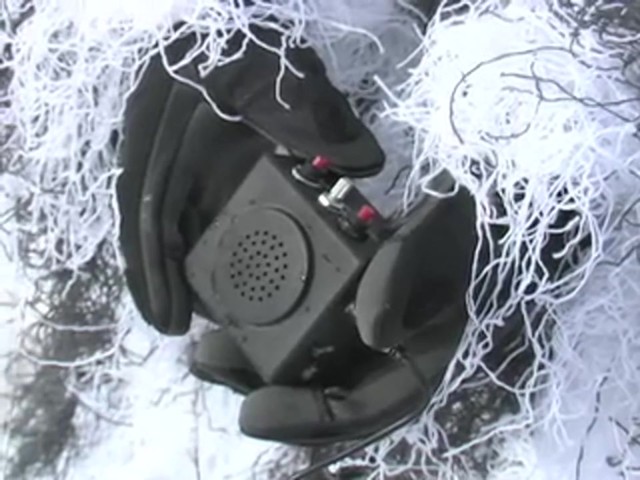 Edge by Expedite&reg; Ultimate Predator II Decoy Combo - image 5 from the video