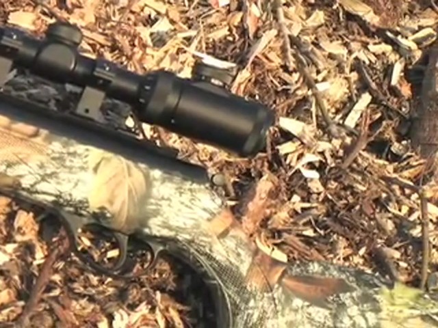 Walther&reg; Falcon Hunter&#153; .22 - cal. Air Rifle Mossy Oak&reg; Break - Up&#153; - image 7 from the video