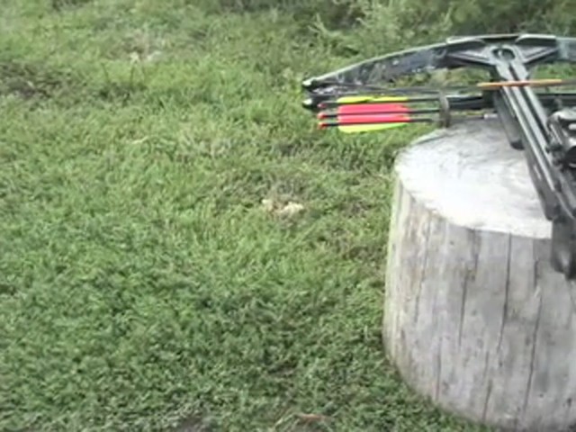 Horton&reg; Team Realtree&reg; Crossbow Package - image 10 from the video