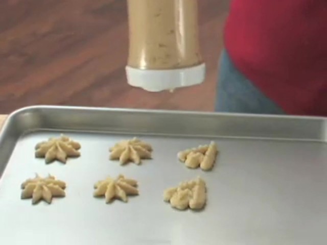 Cordless Cookie Press - image 5 from the video