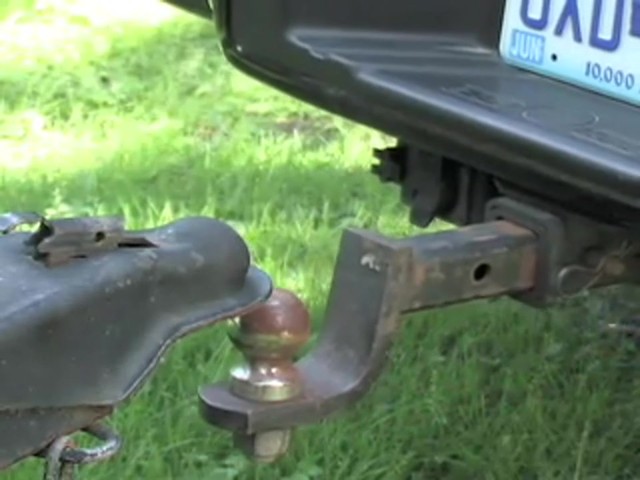 Swift Hitch&#153; Wireless Backup Camera - image 6 from the video