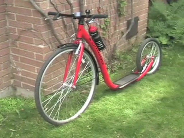 Mogo Scooter Red - image 10 from the video