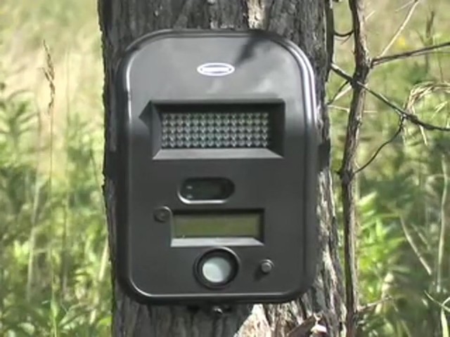 Game Spy&#153; I - 40 Digital Trail Camera Field - ready Kit - image 10 from the video