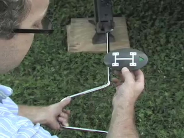 Wireless Remote RV Leveler - image 3 from the video