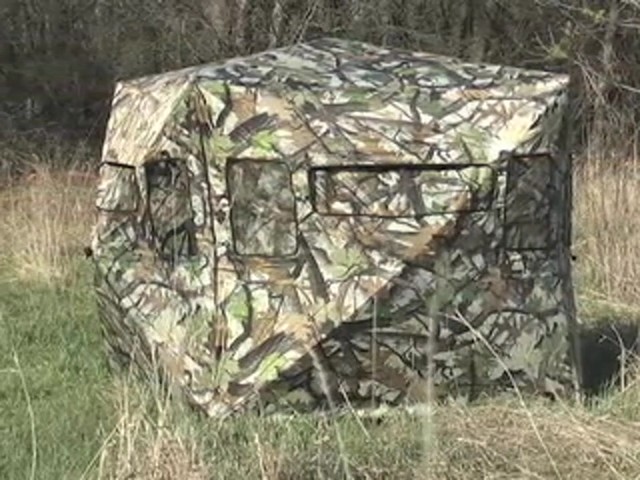 D.O.A.&#153; 5 - hub Deluxe Ground Blind - image 10 from the video