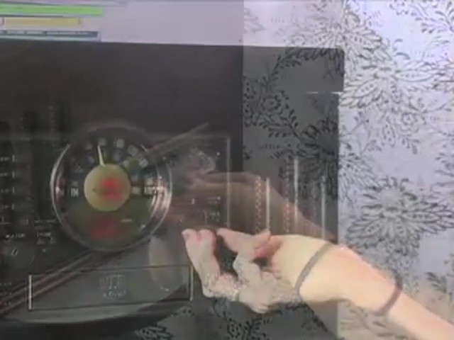 Crosley&reg; 3 - CD 4 - in - 1 Stereo - image 9 from the video