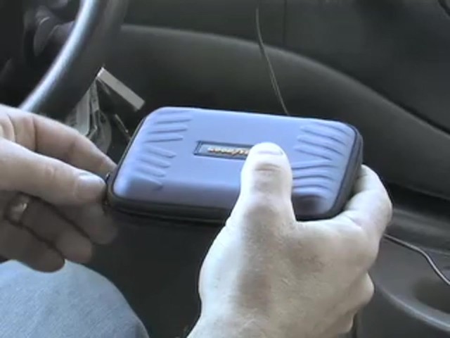 Goodyear&reg; 3.5&quot; GPS Unit - image 8 from the video