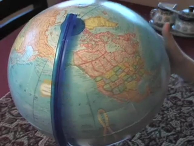 Interactive Talking Globe - image 1 from the video