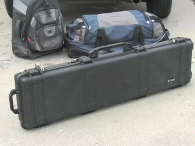 Pelican&#153; Double - rifle Case - image 1 from the video