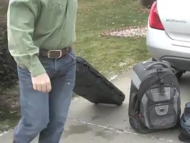Pelican&#153; Double - rifle Case - image 9 from the video