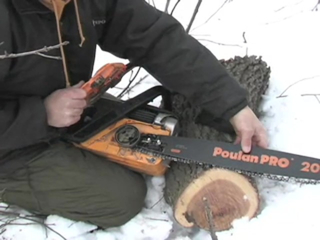 Poulan Pro&reg; 20&quot; Chainsaw (Factory Refurbished) - image 7 from the video