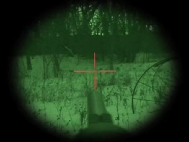 Yukon&#153; Night Vision Rifle Scope Green - image 4 from the video