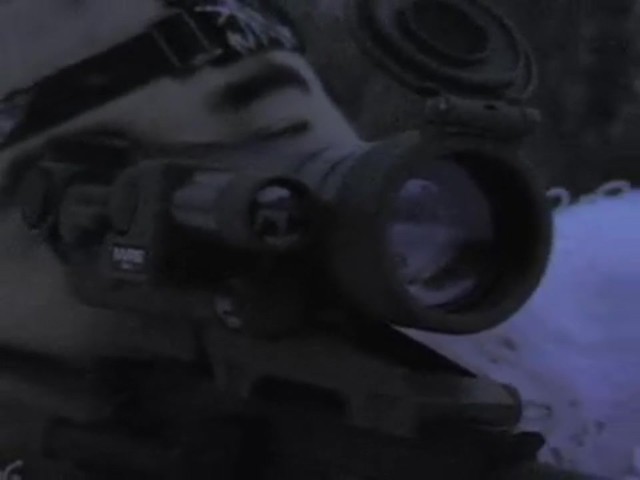 Yukon&#153; Night Vision Rifle Scope Green - image 9 from the video