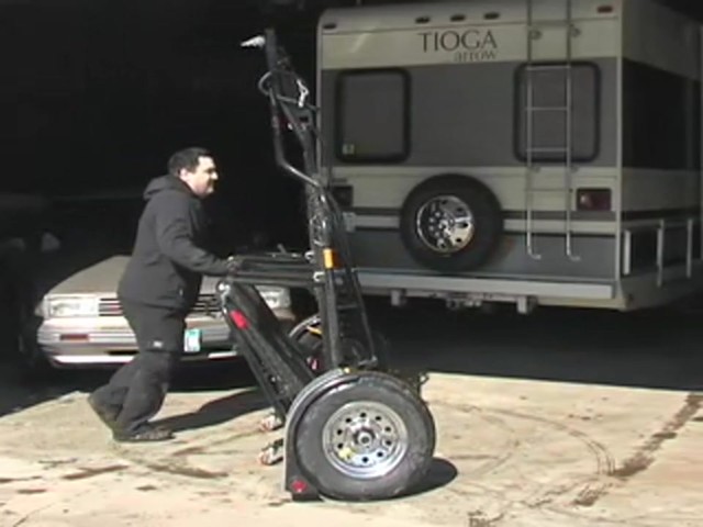Drop - Tail&reg; DT 2.1K PowerSport Utility Trailer - image 8 from the video