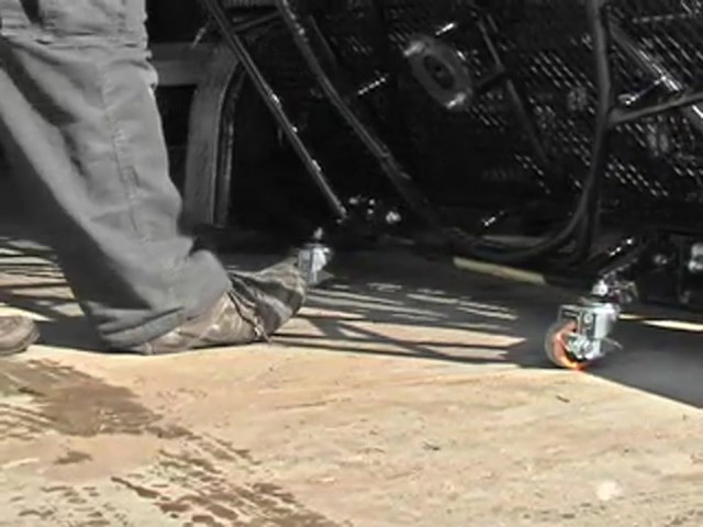 Drop - Tail&reg; DT 2.1K PowerSport Utility Trailer - image 9 from the video
