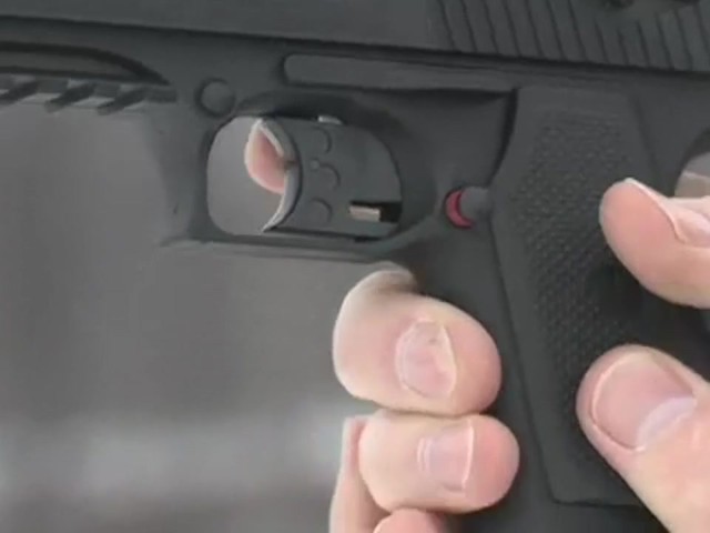 Magnum Research&reg; .177 Baby Desert Eagle Kit - image 6 from the video