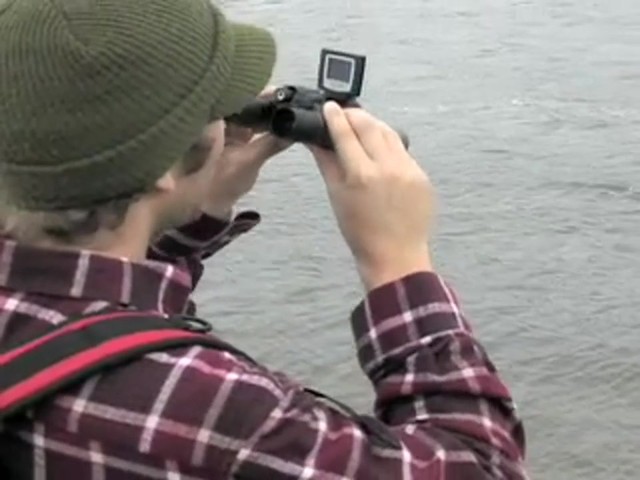 Barska&reg; Point 'N' View 8x32 8 - megapixel Binoculars - image 9 from the video