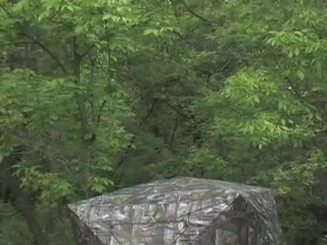 True Timber&reg; Deluxe 5 - hub Ground Blind - image 4 from the video