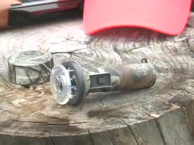 Firefly&#153; Electronic Wind Detector - image 1 from the video