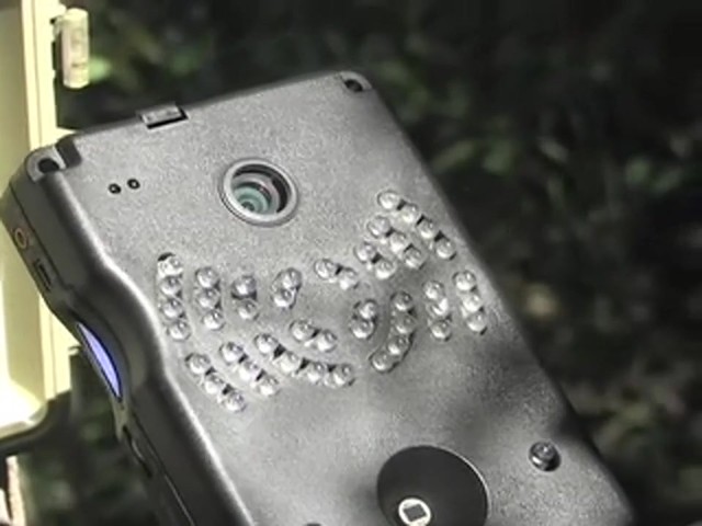 SpyPoint&#153; IR6 Game Camera Camo - image 8 from the video