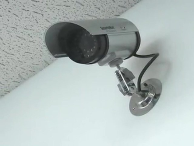 SecurityMan&reg; Hidden Camera Mirror with BONUS Dummy Camera - image 7 from the video
