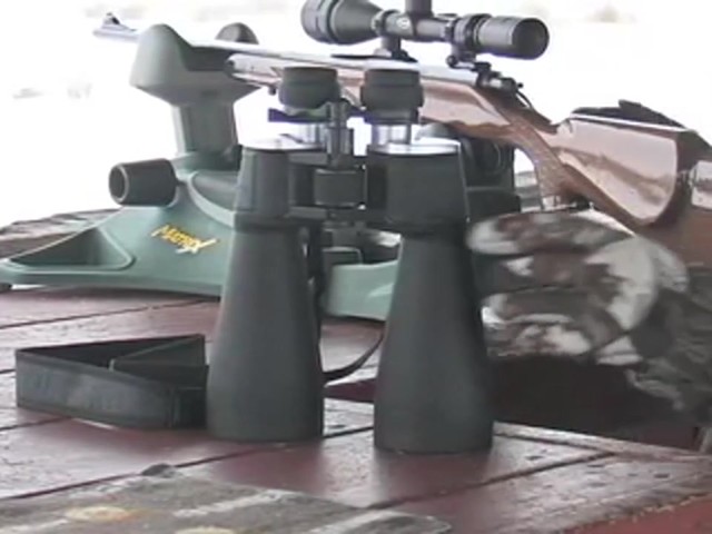 Securix&#153; 20 - 144x70 mm Mega Zoom Binoculars - image 1 from the video