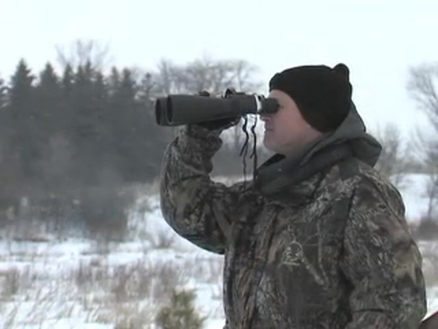 Securix&#153; 20 - 144x70 mm Mega Zoom Binoculars - image 5 from the video